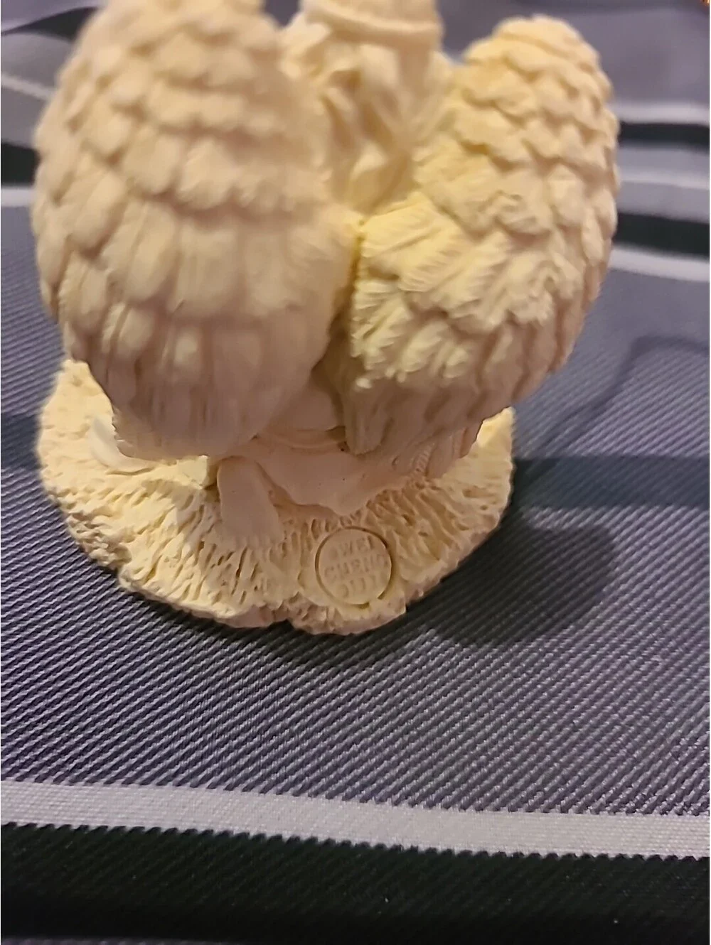 Angel & Infant Baby Jesus Small Figurine Cream Resin Porcelain Look 2.25”